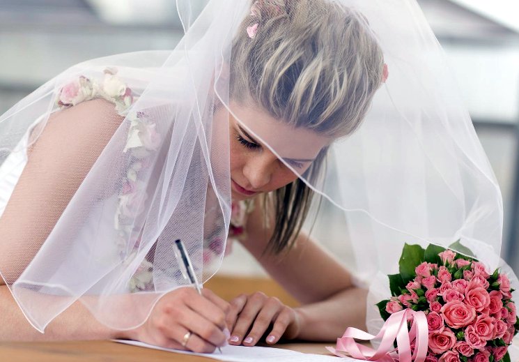 Замена паспорта после замужества - документы при смене фамилии при регистрации брака