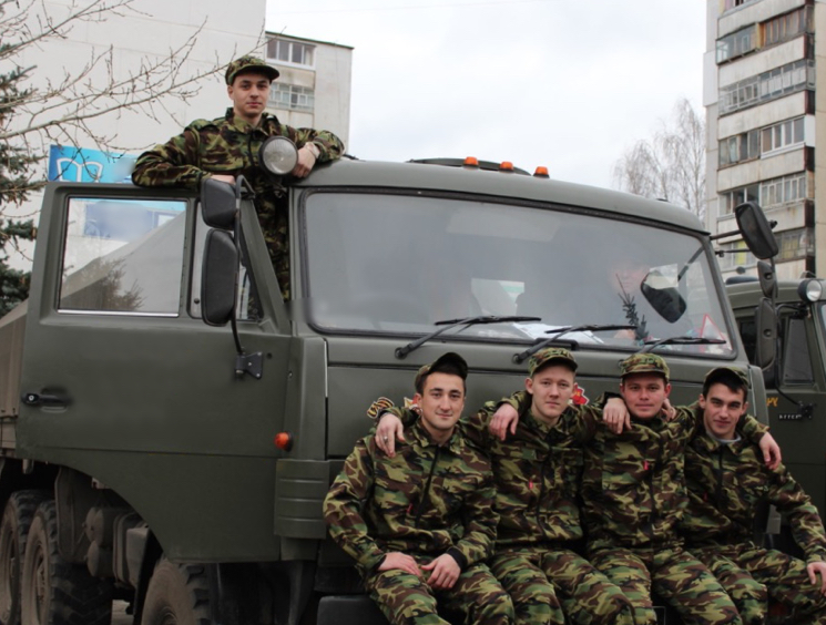 Сдача экзаменов военнослужащими на водительскую категорию