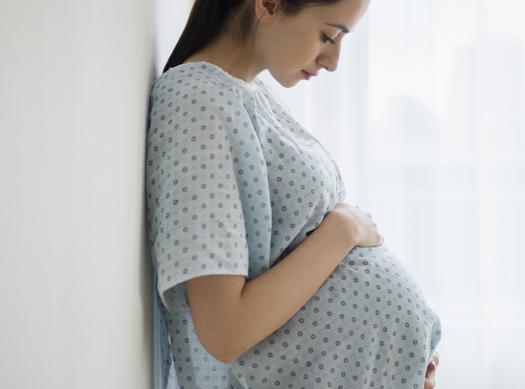 Сколько можно сидеть на больничном по беременности и родам